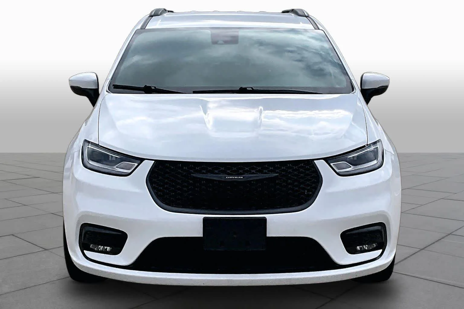 2023 Chrysler Pacifica Touring L - Photo 8