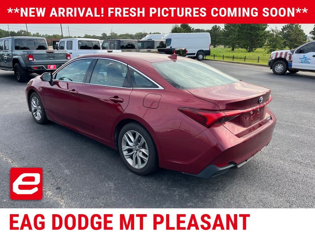 Used 2022 Red Toyota XLE Plus image 3