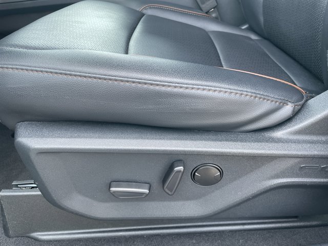 New 2026 Star White Metallic Tri-Coat Ford F-350® Lariat® image 14
