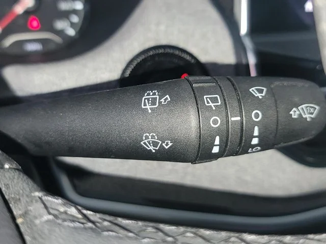 Certified Used 2024 Gray Jeep Latitude image 15