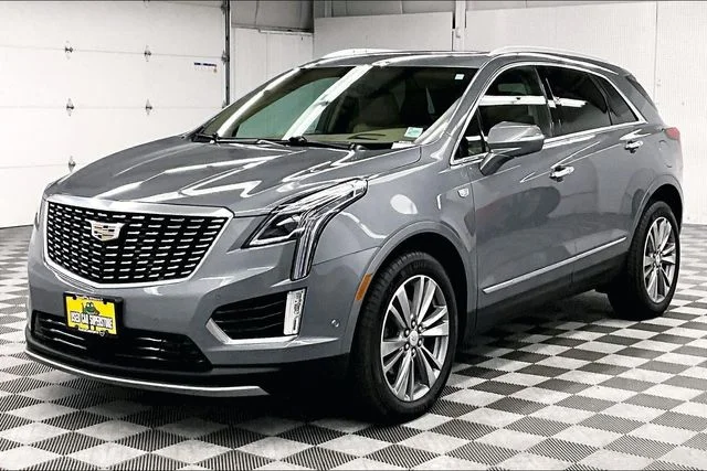 Used 2022 Satin Steel Metallic Cadillac Premium Luxury image 12