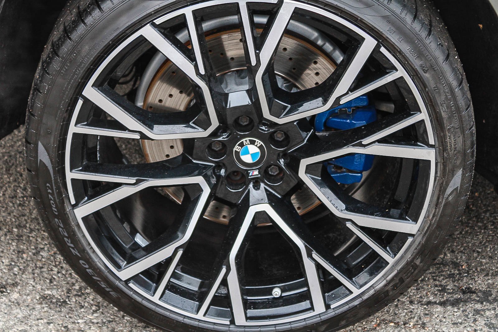 Used 2021 Donington Grey Metallic BMW Base image 8