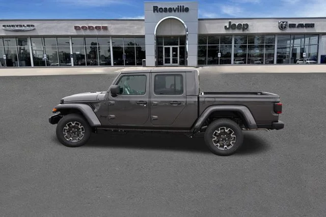 New 2026 Granite Crystal Metallic Clearcoat Jeep Sahara image 6