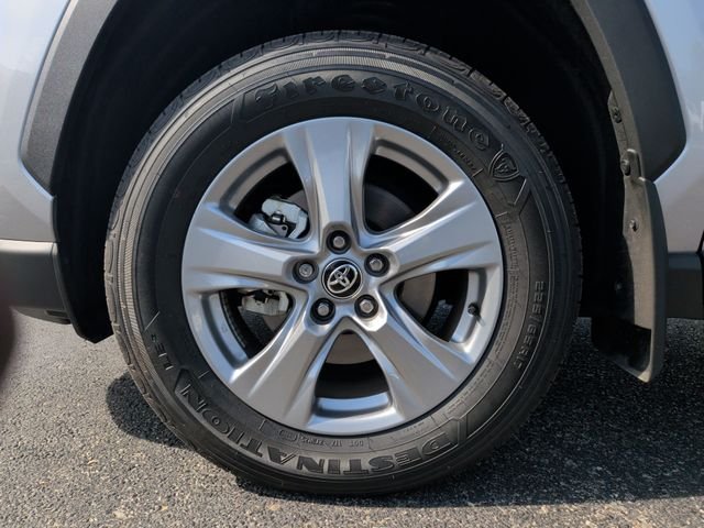 Certified Used 2025 Silver Toyota XLE image 10