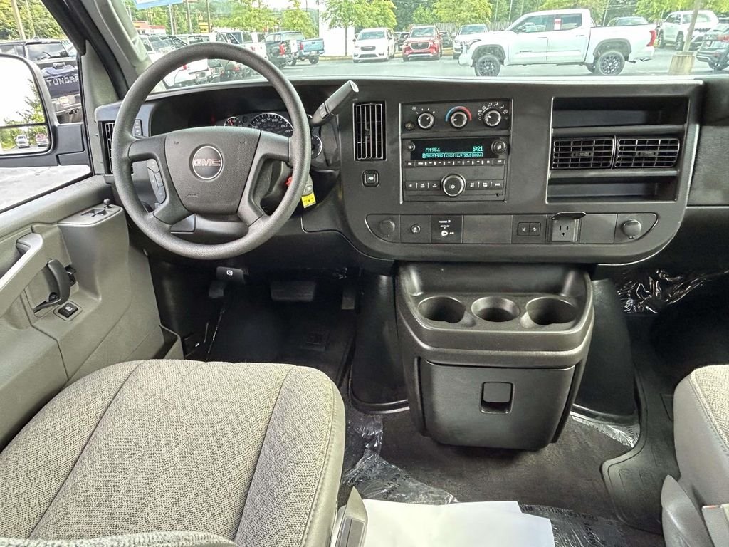 2026 GMC Savana Passenger LT - Photo 15