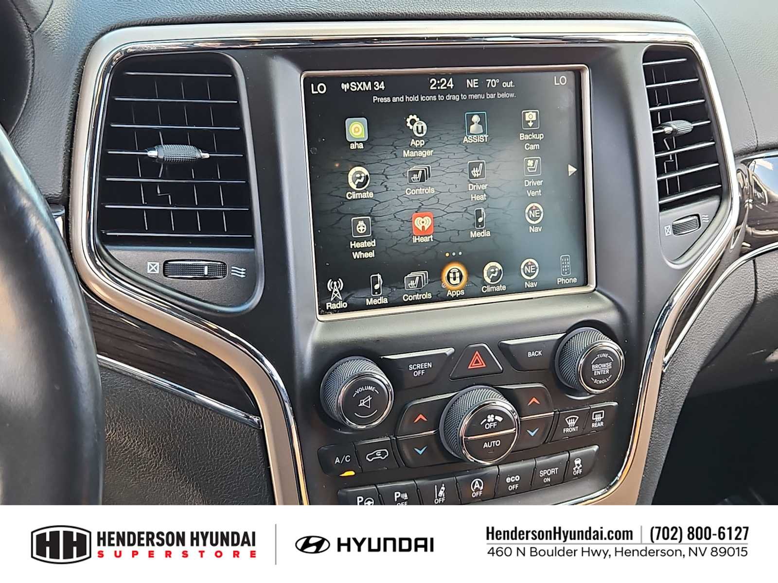 Used 2017 Ivory 3-Coat Jeep Overland image 27
