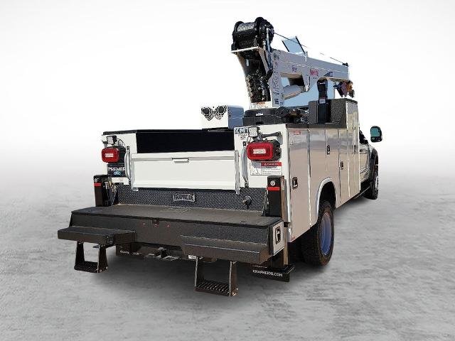 2025 Ford F-550 Super Duty Chassis Cab XL - Photo 35