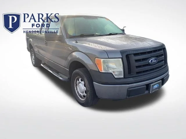 2011 Ford F-150 XL SuperCab 145-in's photo