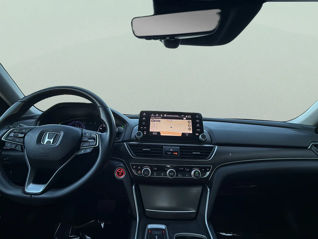 Used 2018 Black Honda Touring image 32