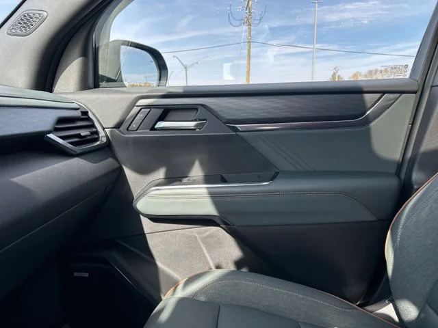 Used 2025 Black GMC AT4 image 42