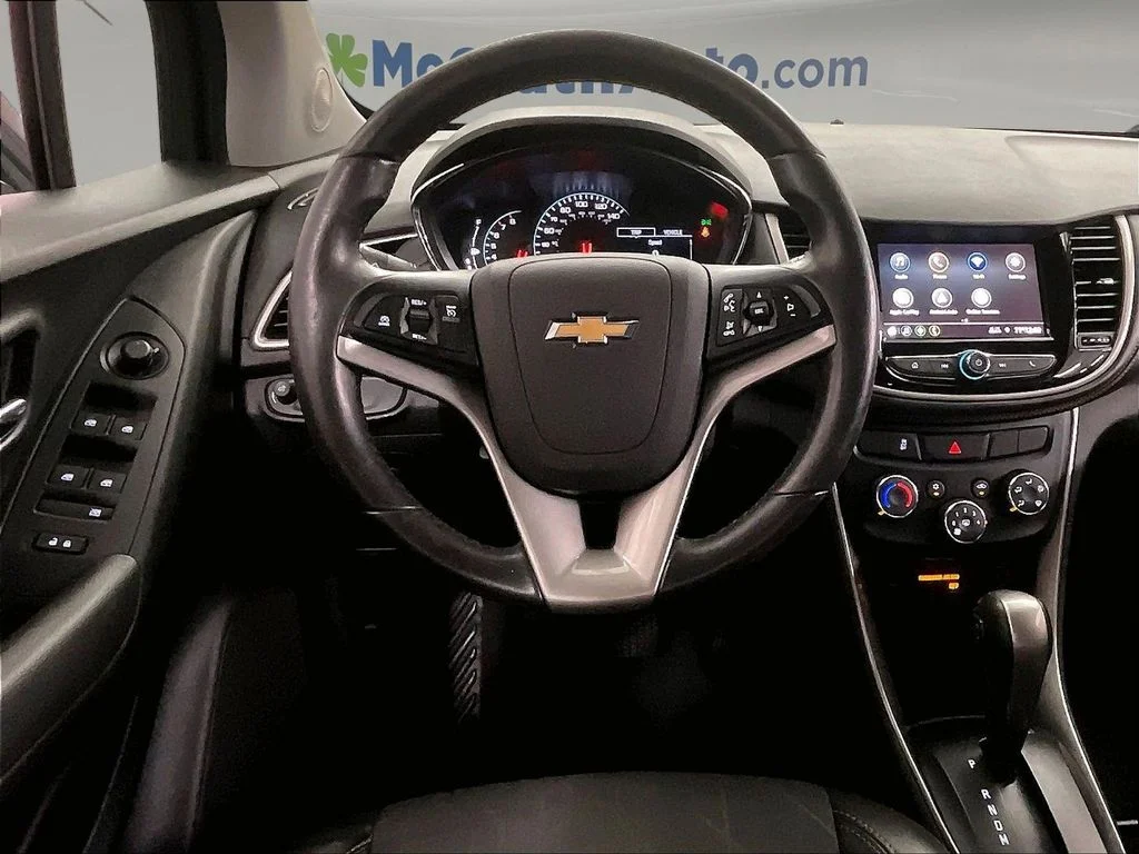 Used 2020 Gray Chevrolet LT image 7