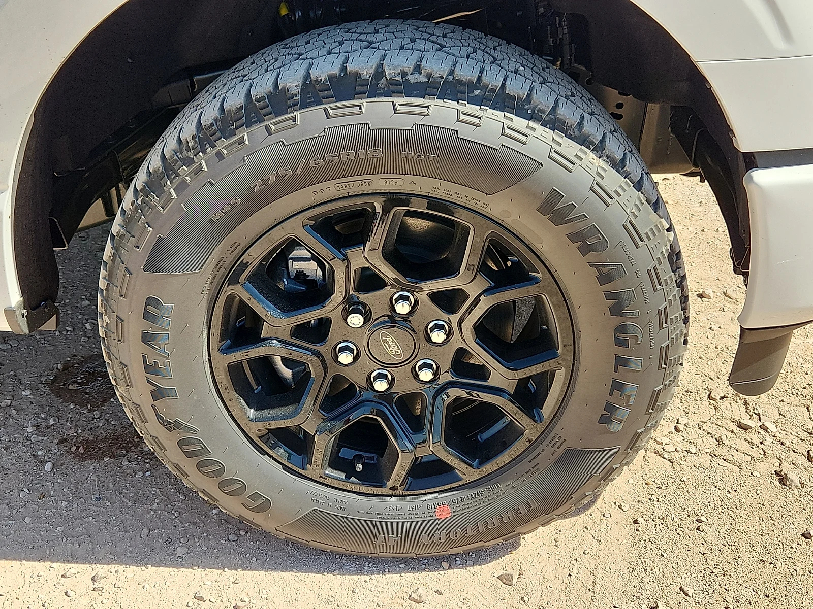 New 2026 Oxford White Ford STX image 9