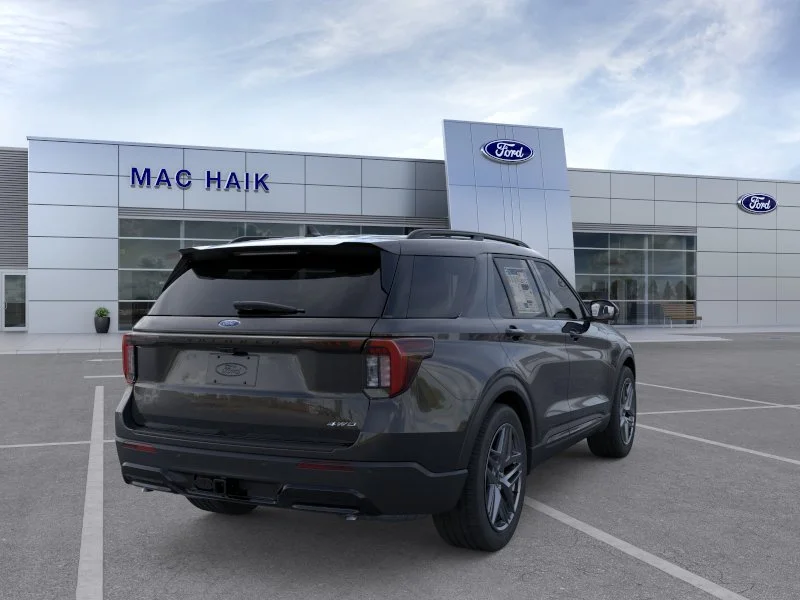 New 2026 Agate Black Metallic Ford ST-Line image 29