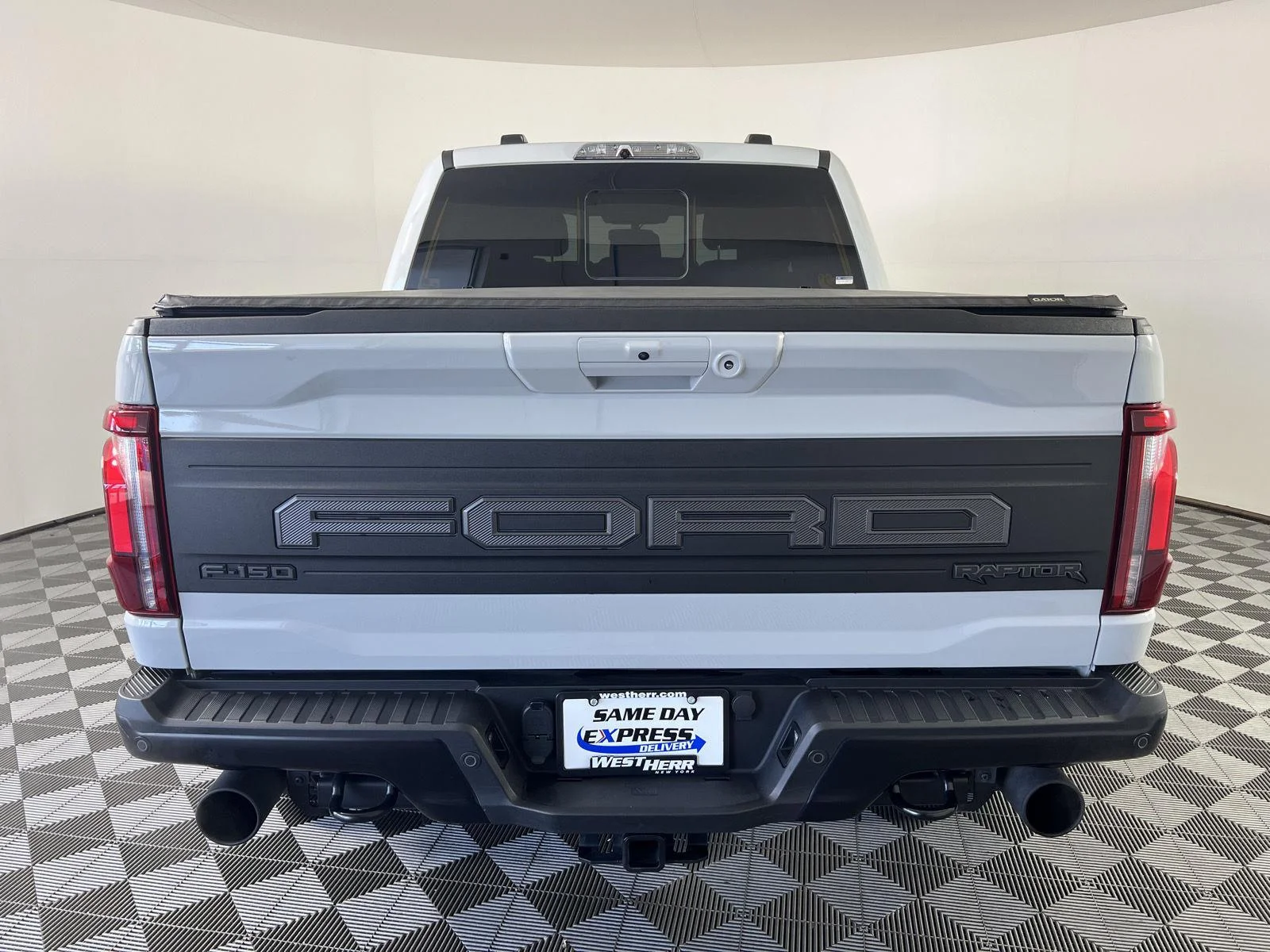 Used 2024 Gy Ford Raptor image 26