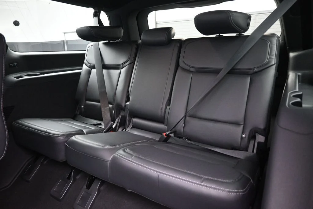New 2026 Glacier Gray Metallic Tri-Coat Ford Platinum image 21