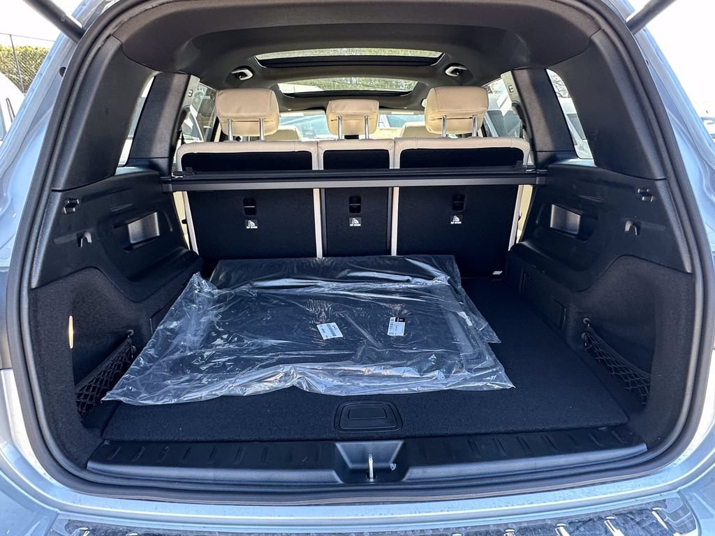 New 2026 Cirrus Silver Metallic Mercedes-Benz GLB 250 image 21