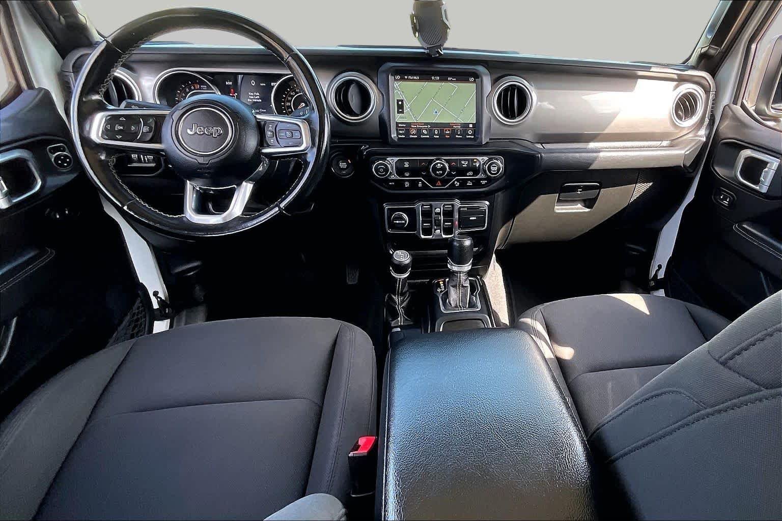 Used 2020 Bright White Clear Coat Jeep Overland image 15