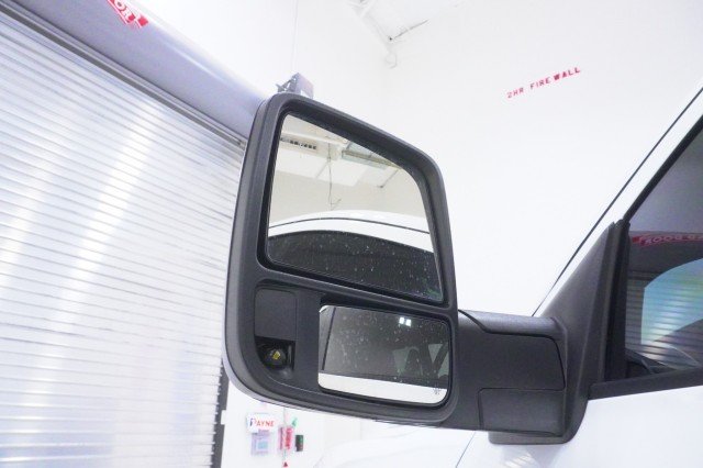 Used 2025  Ram Lone Star image 11