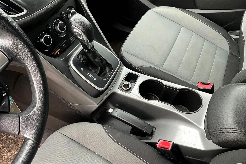Used 2013 Red Ford SE image 18