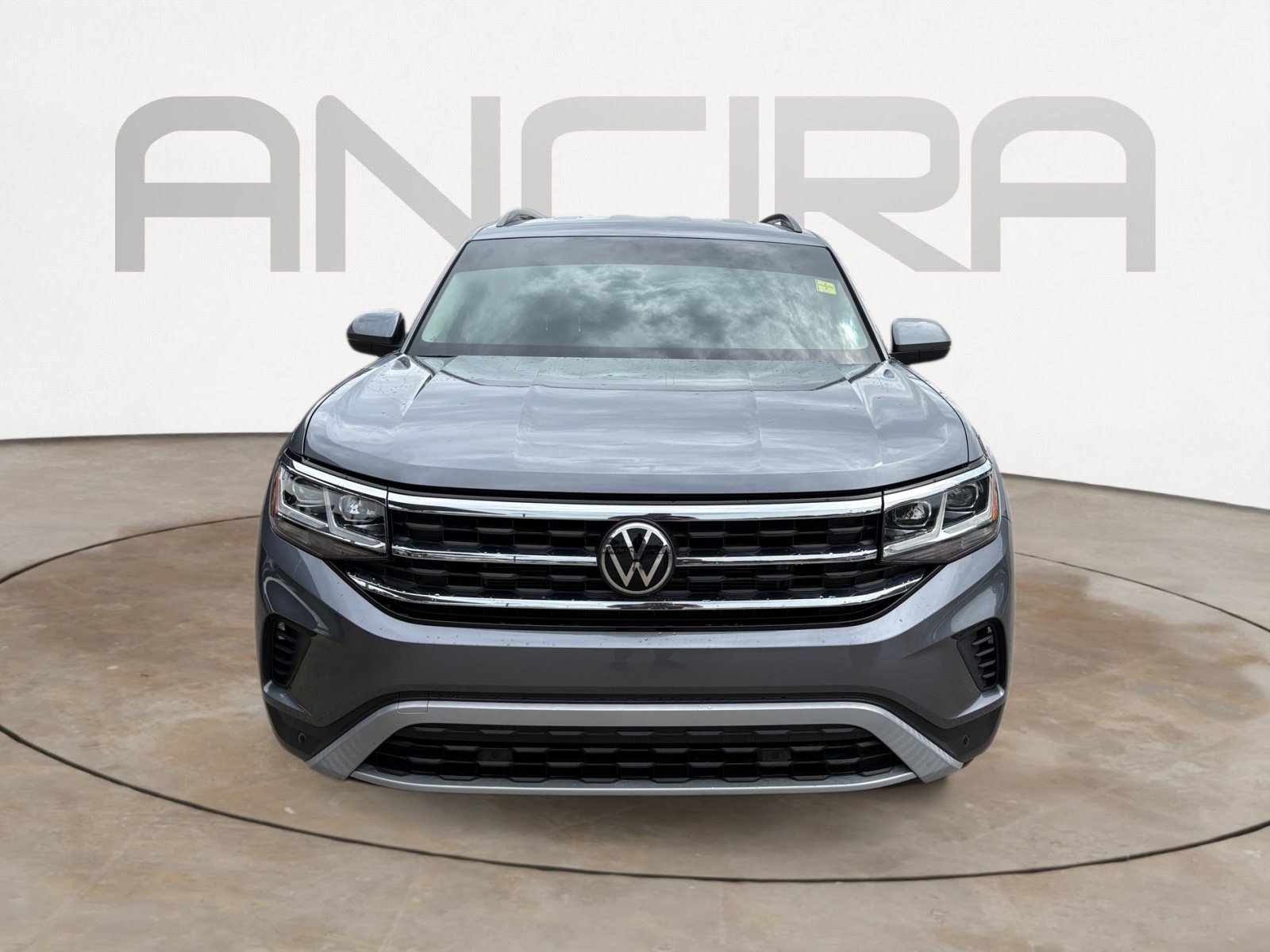 Used 2022 Platinum Gray Metallic Volkswagen 2.0T SE w/Technology image 5
