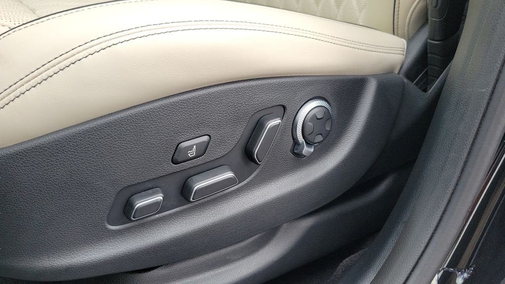 2025 GENESIS GV70 Sport - Photo 16