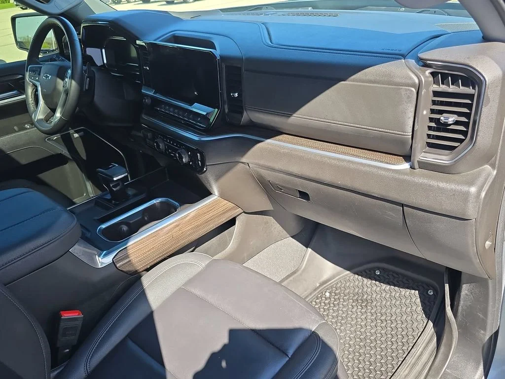 Certified Used 2025 Gray Chevrolet RST image 30