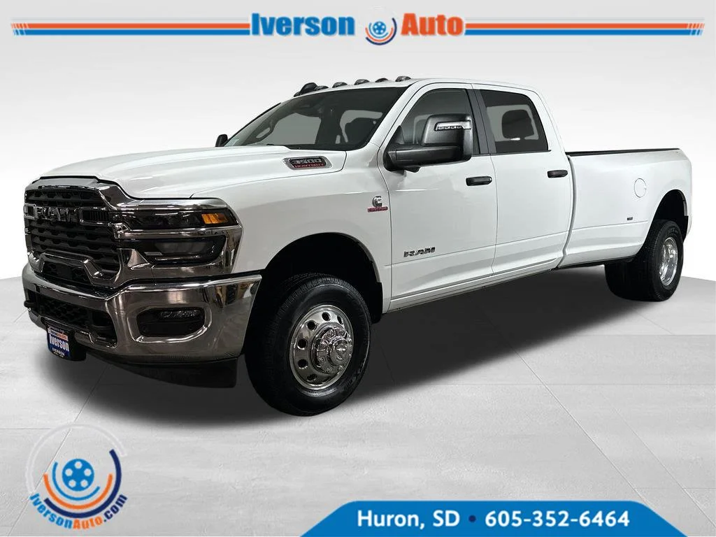 New 2026 Bright White Clearcoat RAM Big Horn image 5