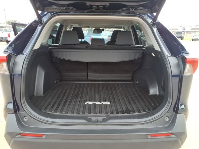 Used 2024  Toyota XLE image 26