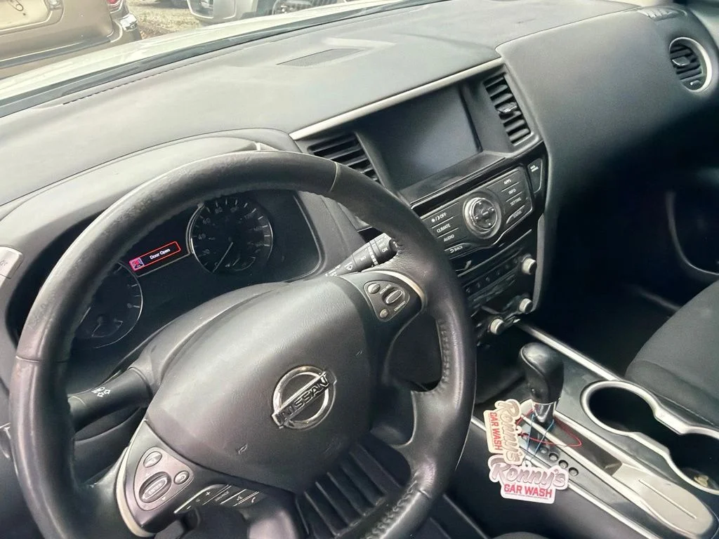 Used 2017 White Nissan SV image 13