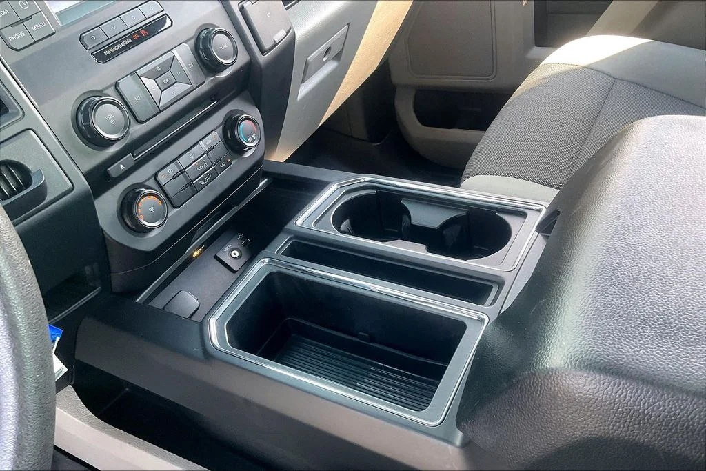 Used 2015 Black Ford XL image 16