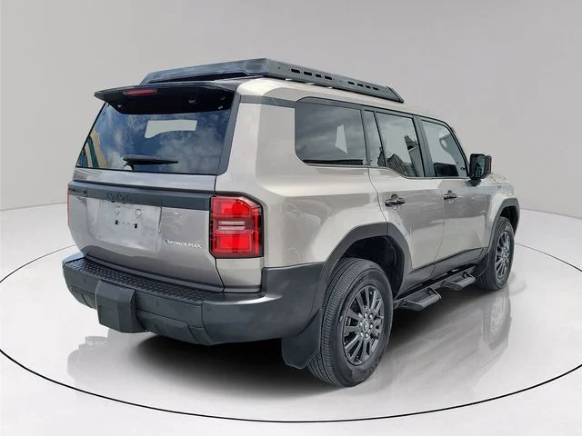 Used 2025 Gray Toyota 1958 image 6