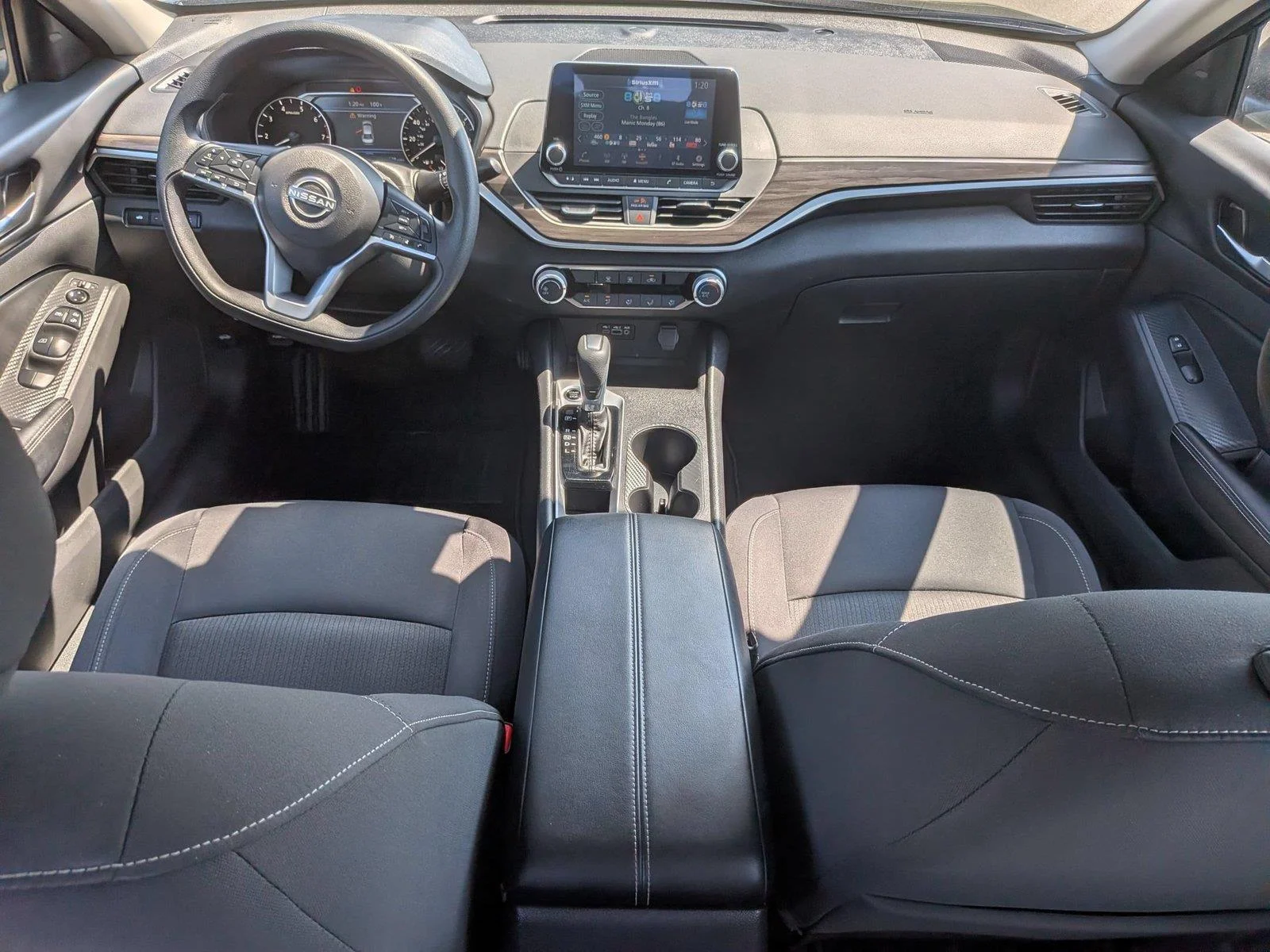 Certified Used 2025 Super Black Nissan SV image 32