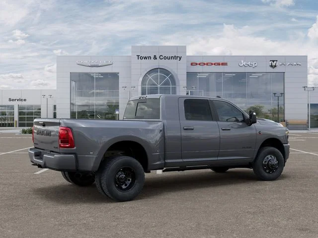 New 2026 Ceramic Gray Clear-Coat Exterior Paint RAM Laramie image 4