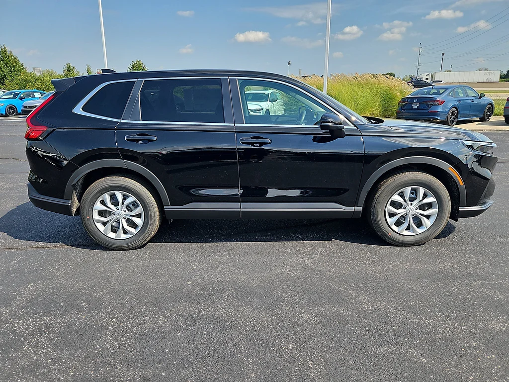 2026 Honda CR-V LX, photo 7 of 12