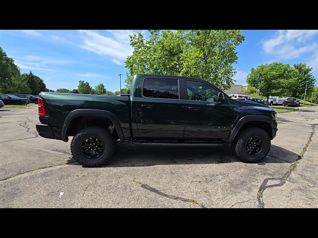 New 2026 Serrano-Green Metallic Exterior Paint RAM RHO image 8