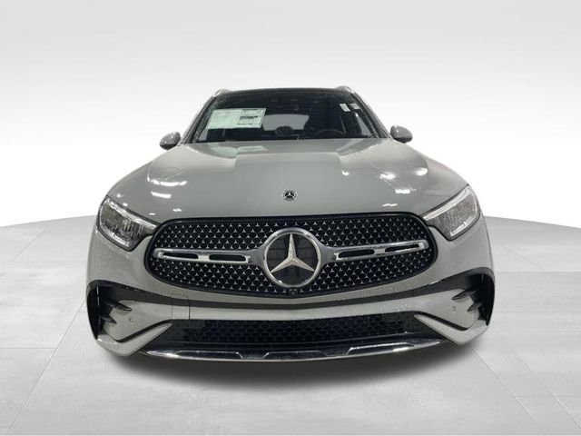 New 2026  Mercedes-Benz GLC 300 image 2