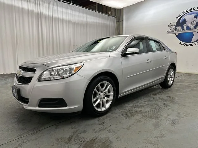 Used 2013 Silver Chevrolet LT image 6