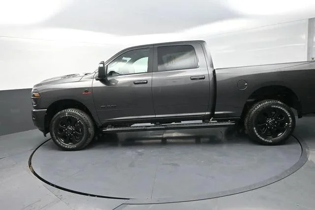 New 2026 Granite Crystal Metallic Clear-Coat Exterior Paint RAM LARAMIE image 7