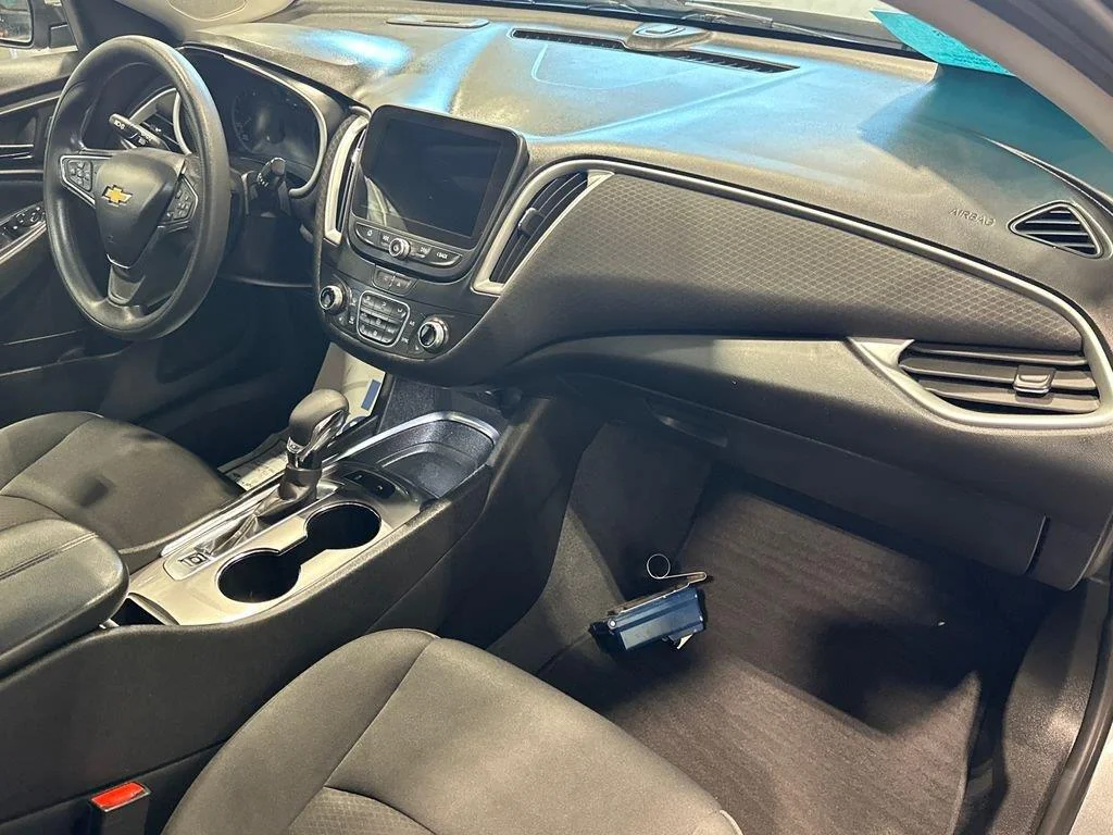 Used 2024 Sterling Gray Metallic Chevrolet LT image 36