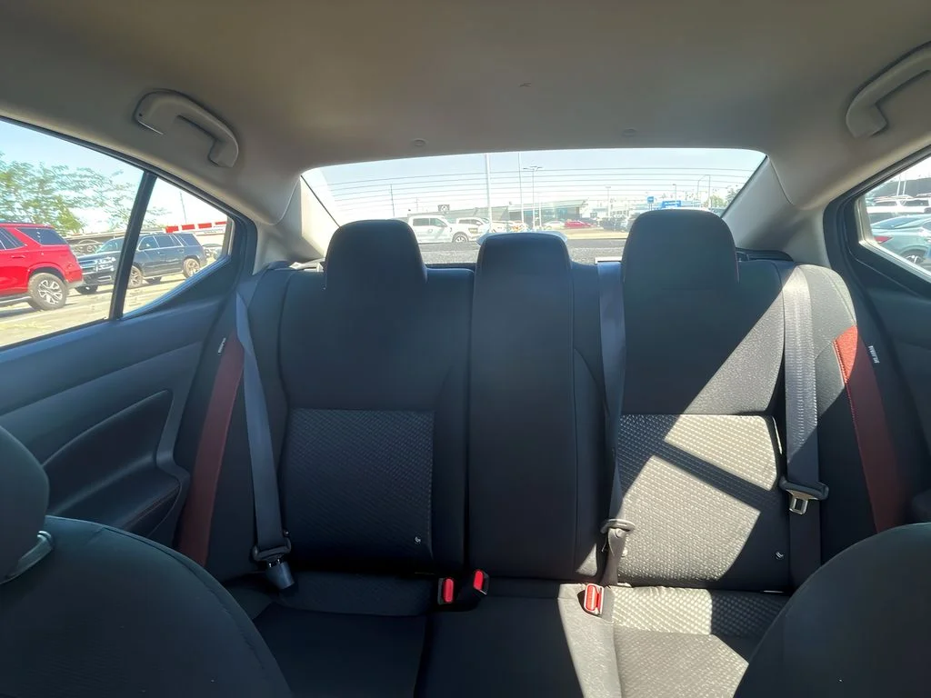 2025 Nissan Versa Sedan SR - Photo 24