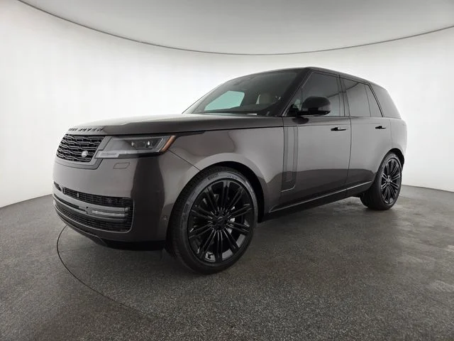 New 2026 Charente Grey Land Rover SE image 28