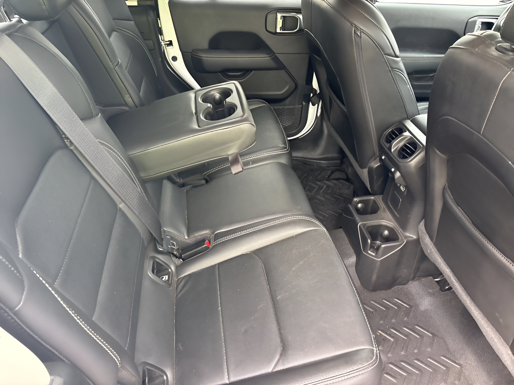 Used 2022 White Jeep Overland image 35