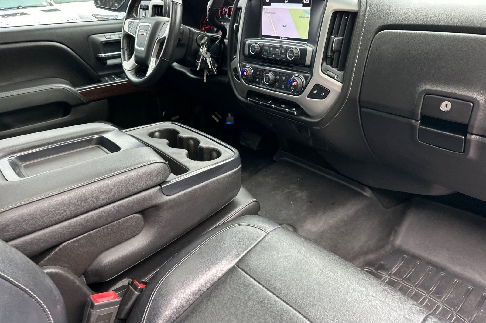 Used 2016 Silver GMC SLT image 16