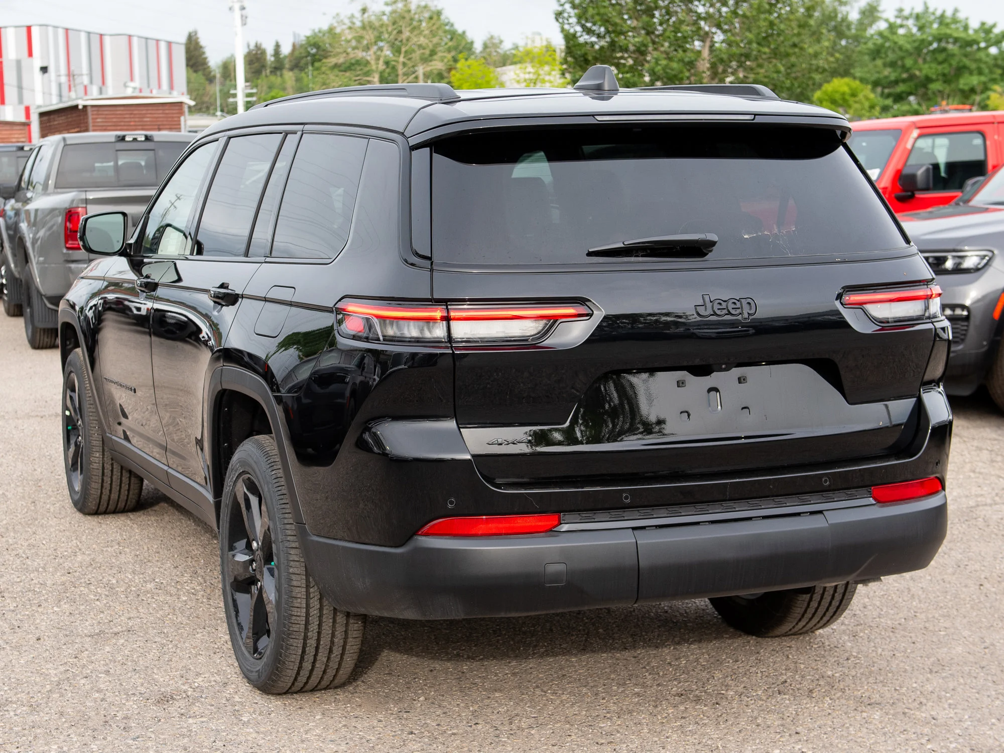 New 2025 Black Jeep Altitude* 4x4, Sunroof, Remote Start, Heated Seats image 3