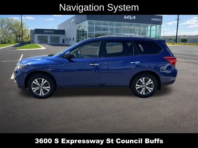 Used 2020 Blue Nissan SL image 7