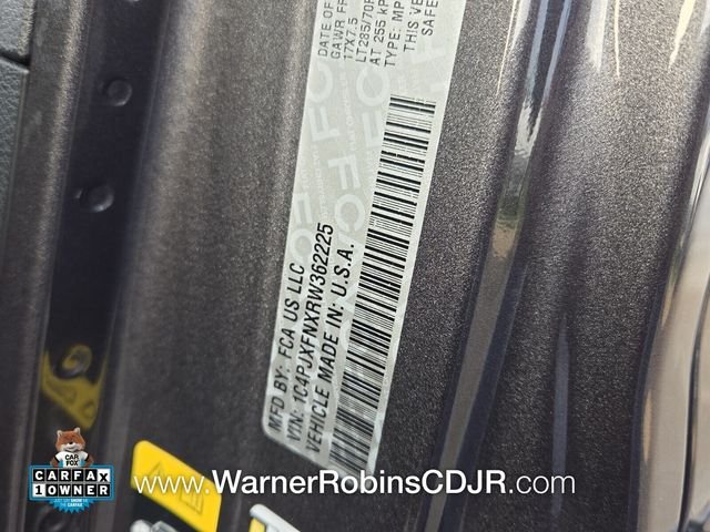 Used 2024 Gray Jeep Rubicon image 19
