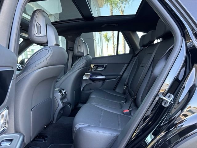 New 2026 Black Mercedes-Benz GLC 300 image 7