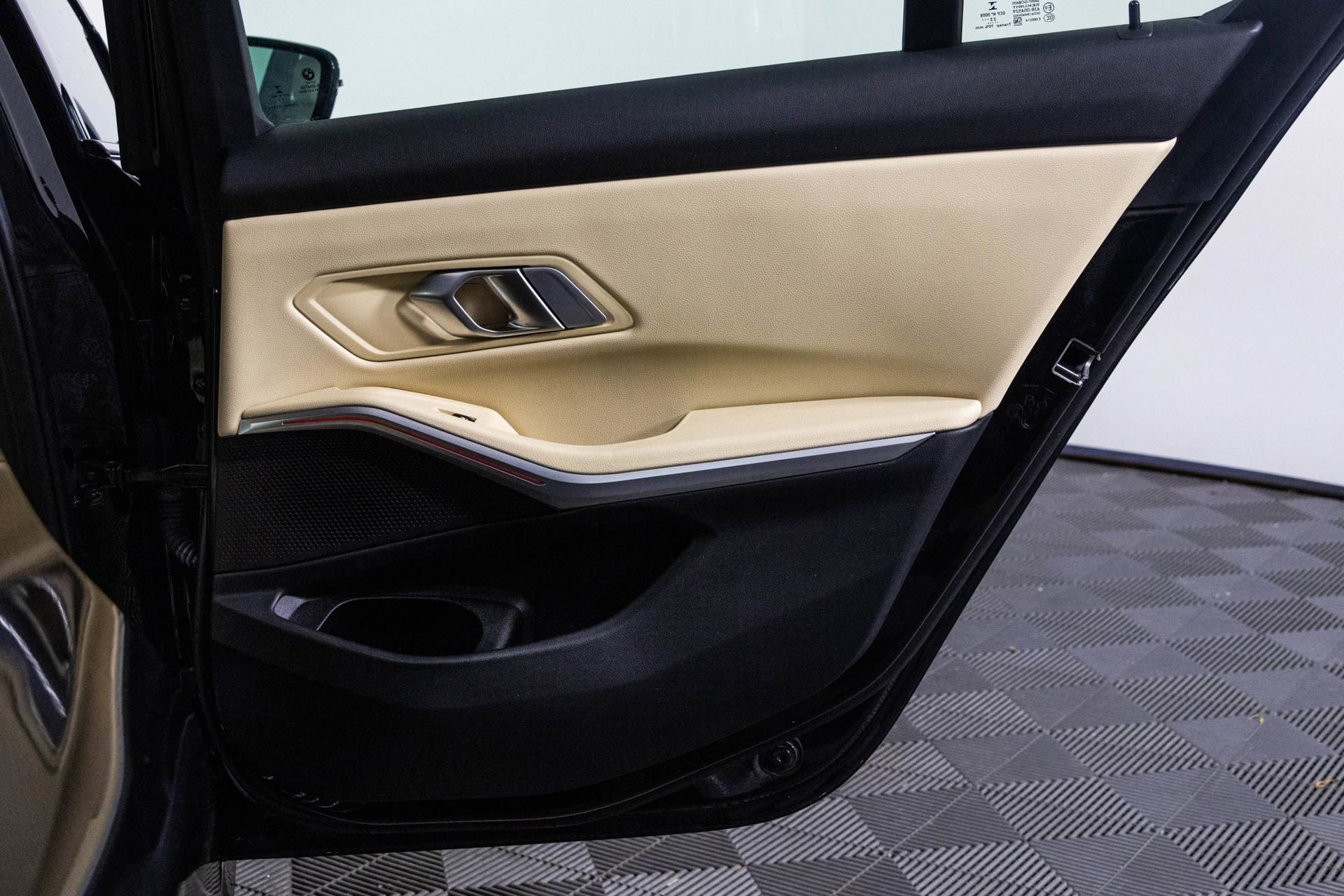 2023 BMW 330I - Image 38