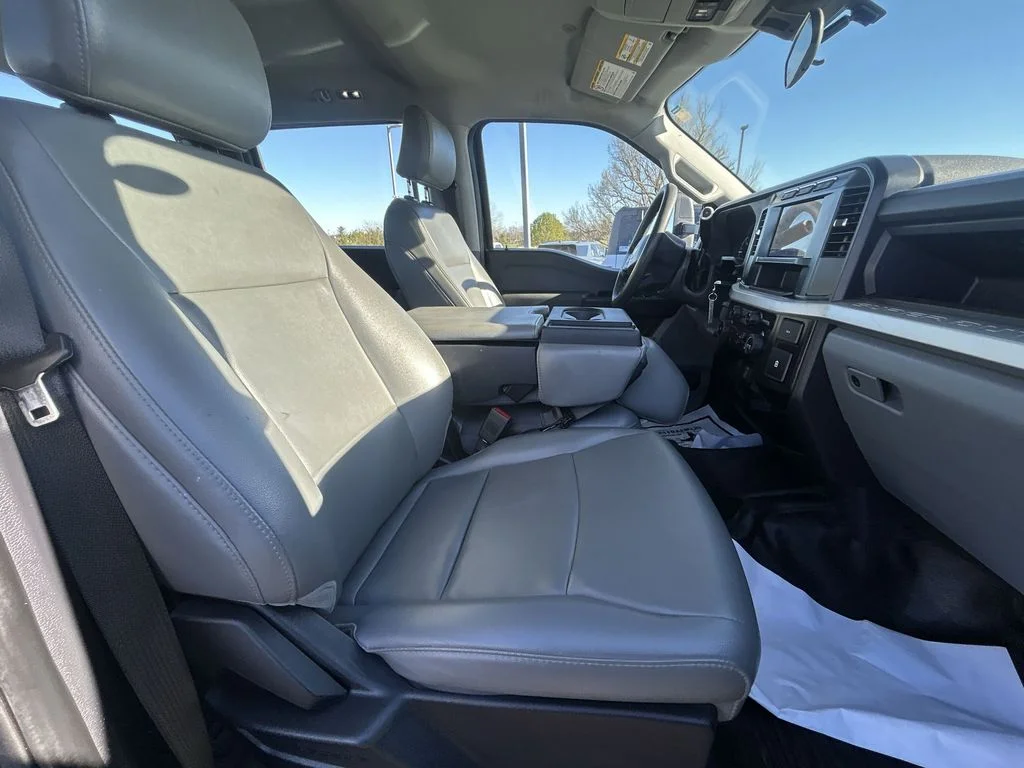 Used 2024 Black Ford XL image 29