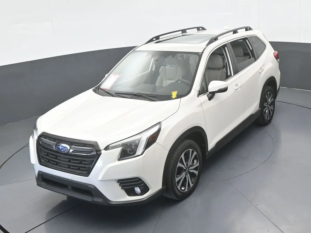 Used 2022 Crystal White Pearl Subaru Limited image 45